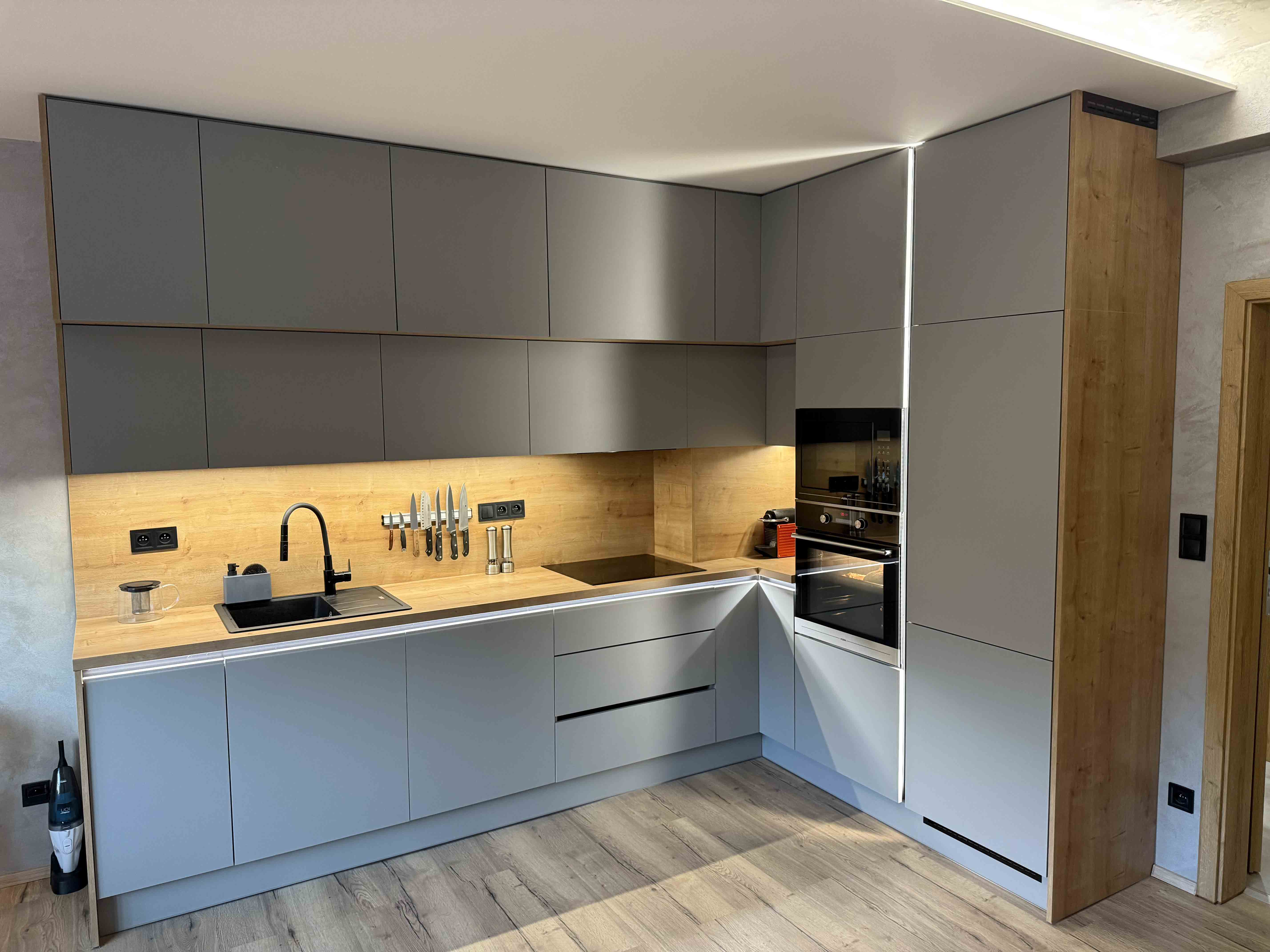 Interiér bytu 1+kk, Praha 4