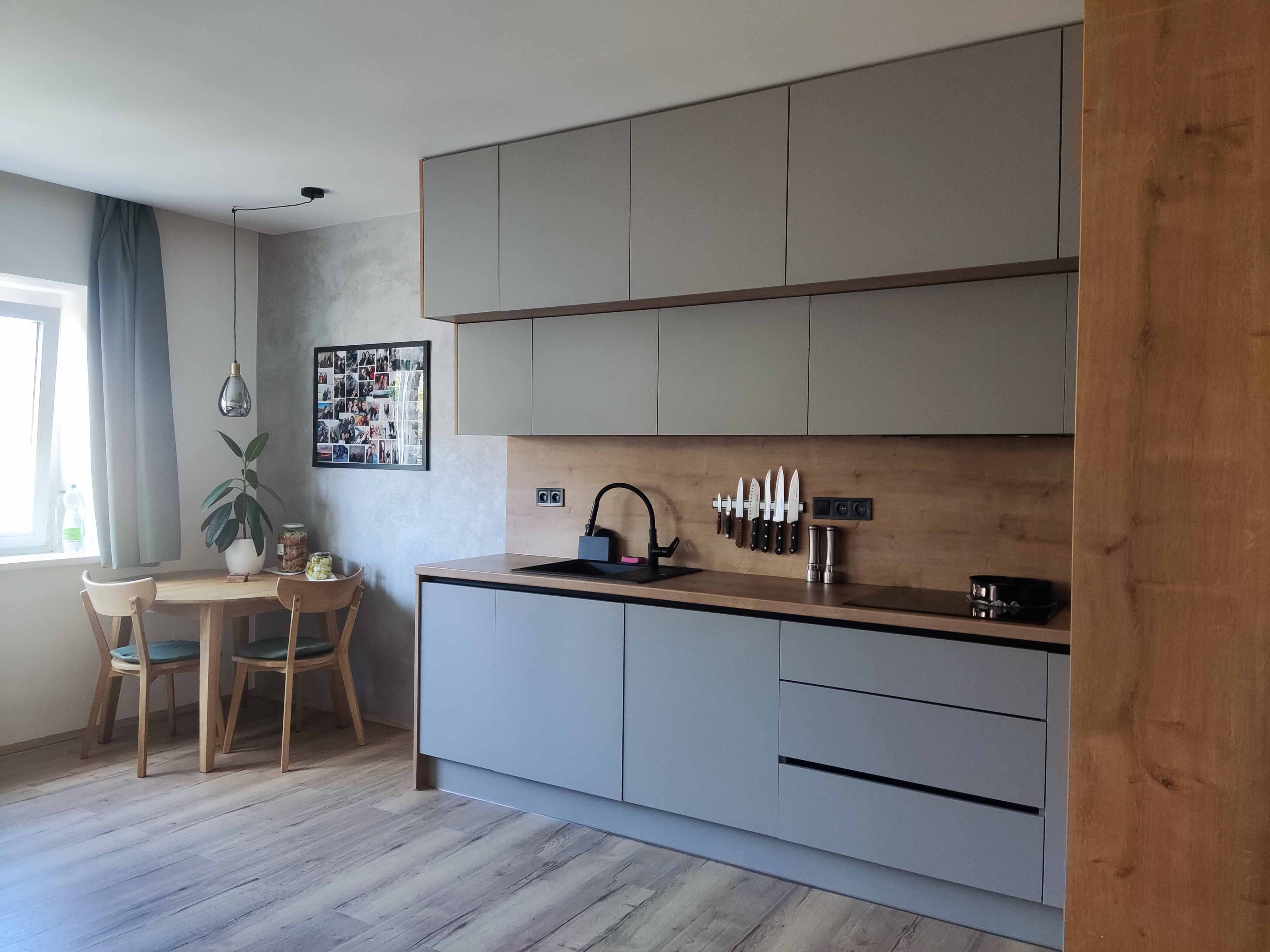 Interiér bytu 1+kk, Praha 4